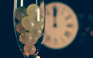 Lee más sobre el artículo PARTIR EL AÑO