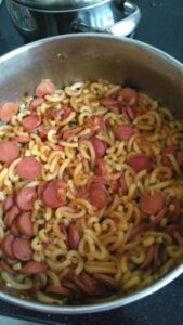 Lee más sobre el artículo FIDEUA DE SALCHICHAS