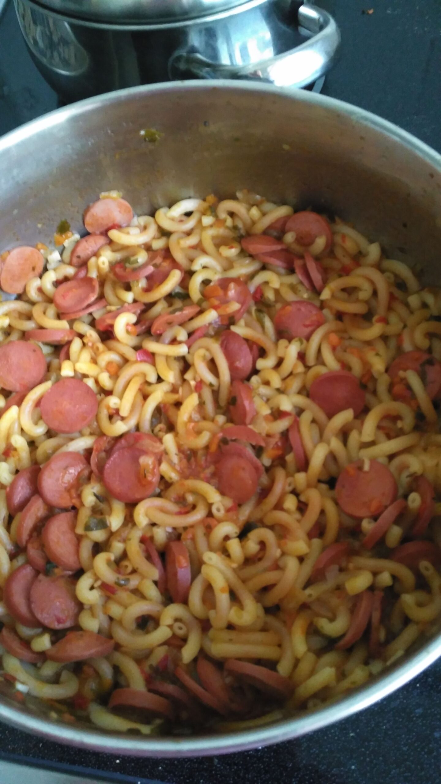 Lee más sobre el artículo FIDEUA DE SALCHICHAS