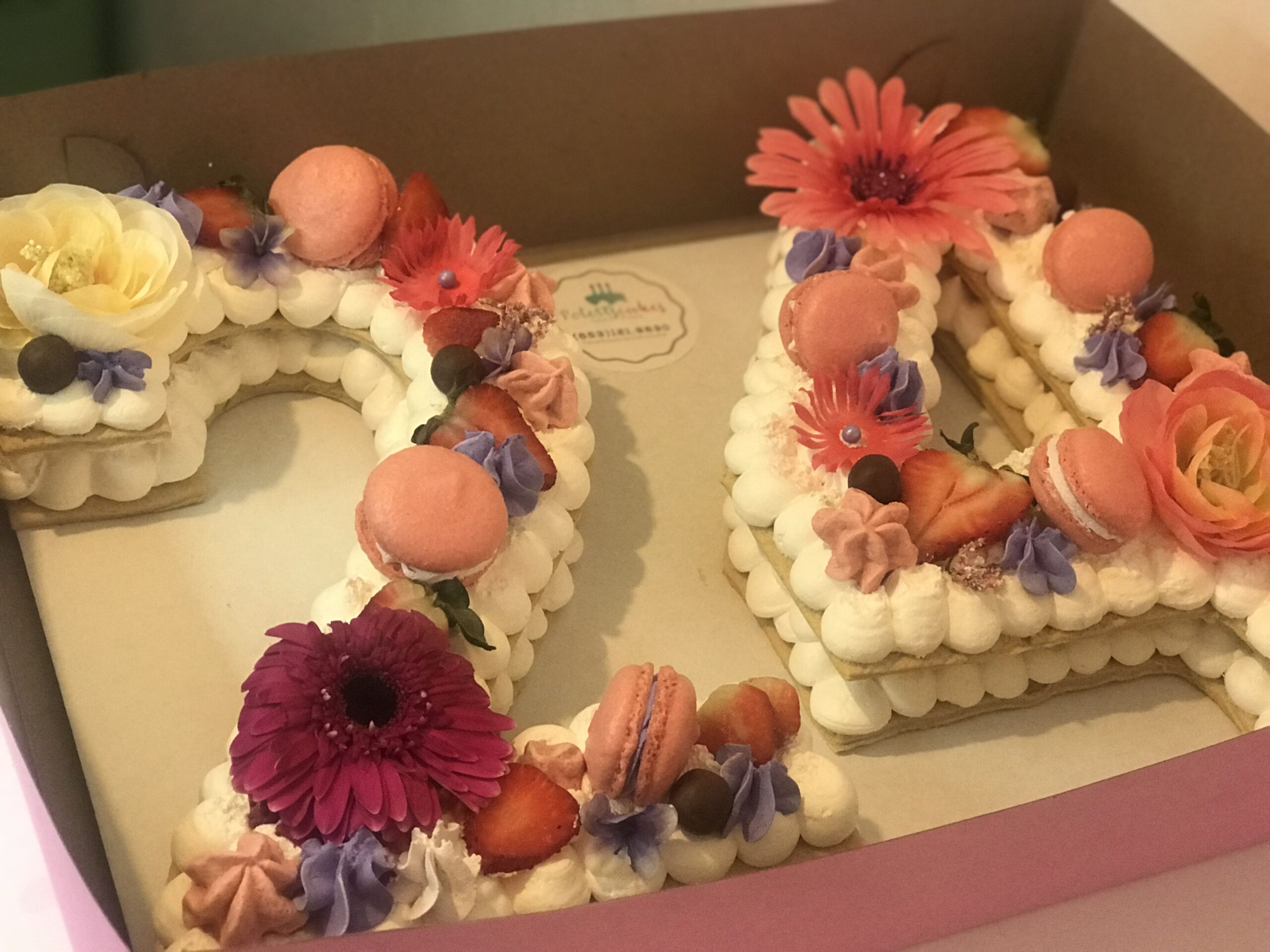 Lee más sobre el artículo 24 AÑOS