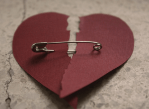 Lee más sobre el artículo LAS HERIDAS DEL ALMA